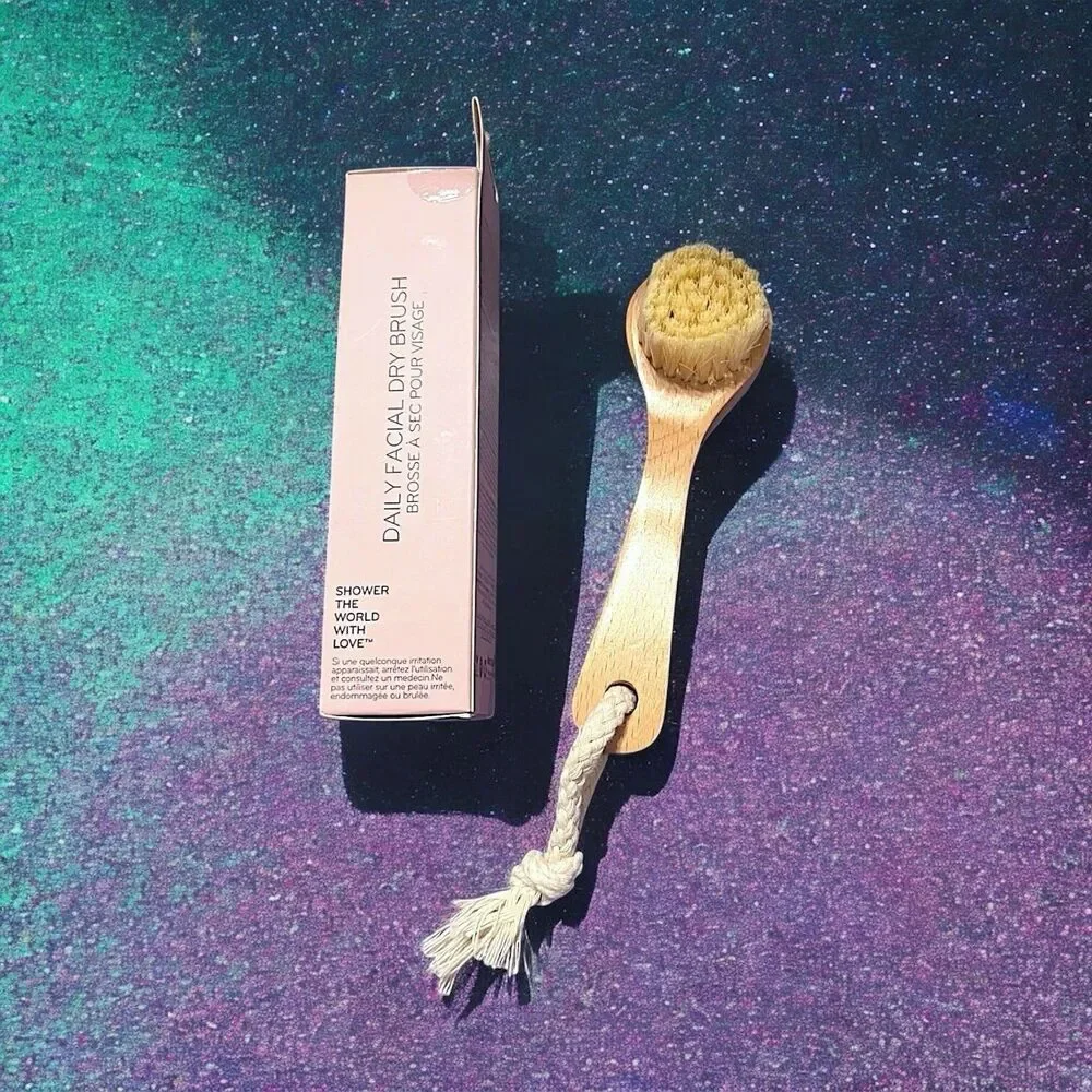 DAILY CONCEPTS Daily Facial Dry Brush MSRP $20 Brand New In Box